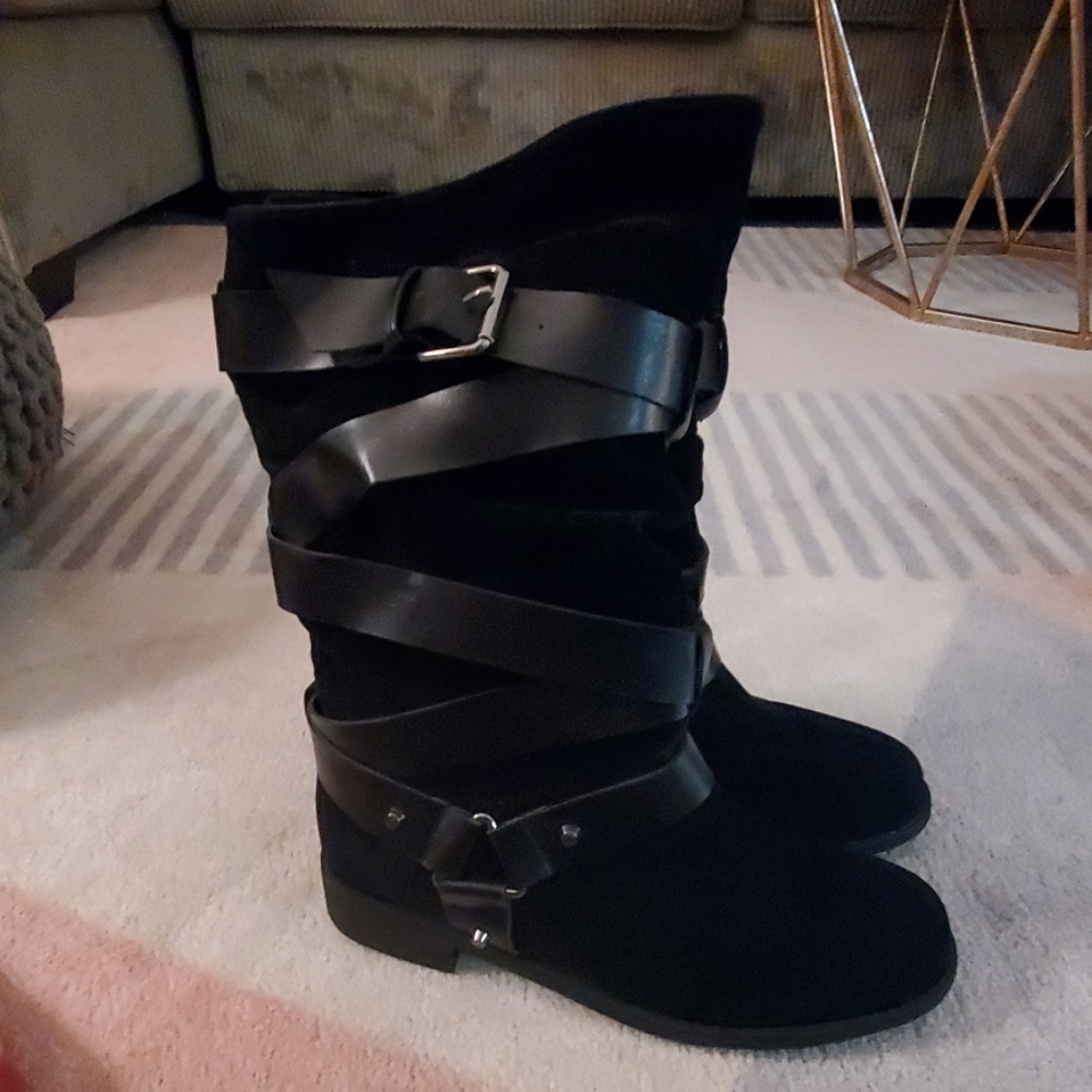 Size 7 Shoedazzle Tahira